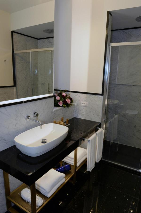 Spagna Luxury Rooms Рим Екстериор снимка