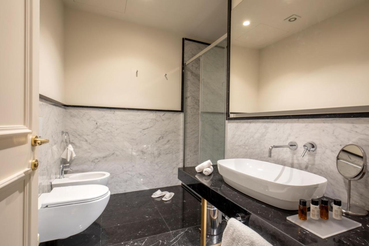 Spagna Luxury Rooms Рим Екстериор снимка